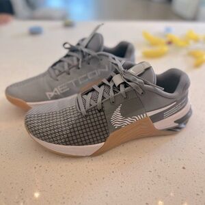 NWOT Nike React Metcon 8 Black and Gray Training Shoes